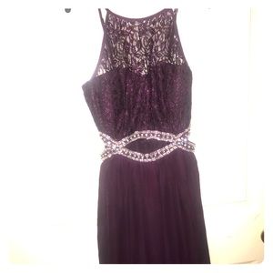 Junior prom dress size 9 dits like a 4/5